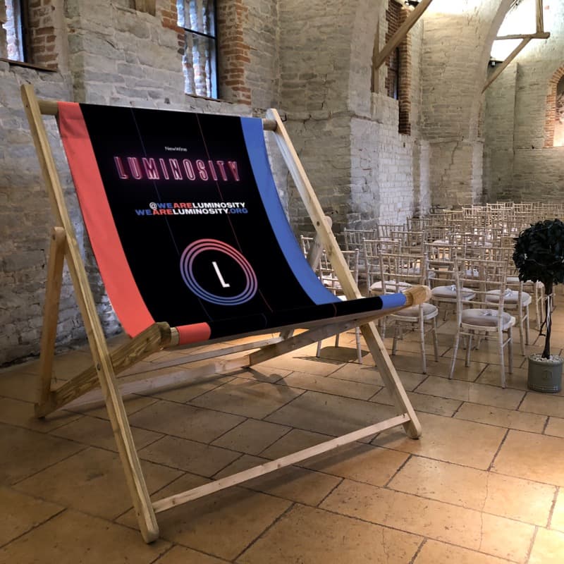 Line branded deckchair design