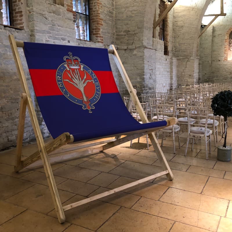 1WG branded deckchair design